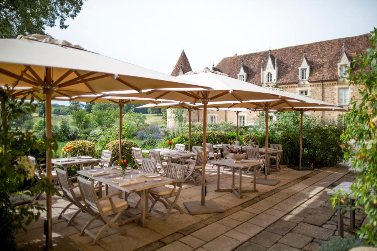 Hotel Domaine Des Etangs, Auberge Resorts Collection Massignac Exteriör bild