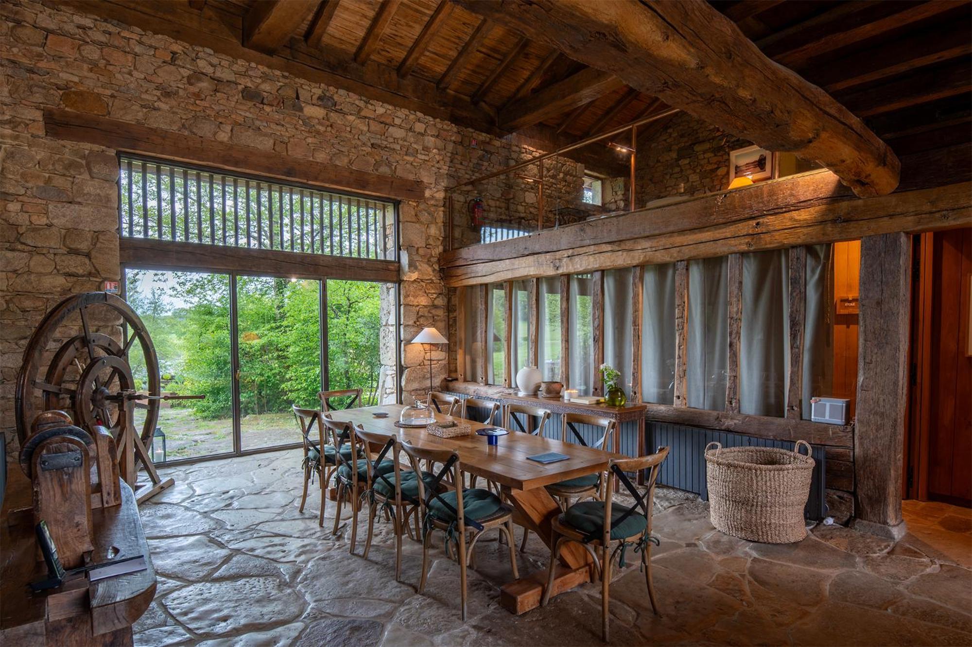 Hotel Domaine Des Etangs, Auberge Resorts Collection Massignac Exteriör bild